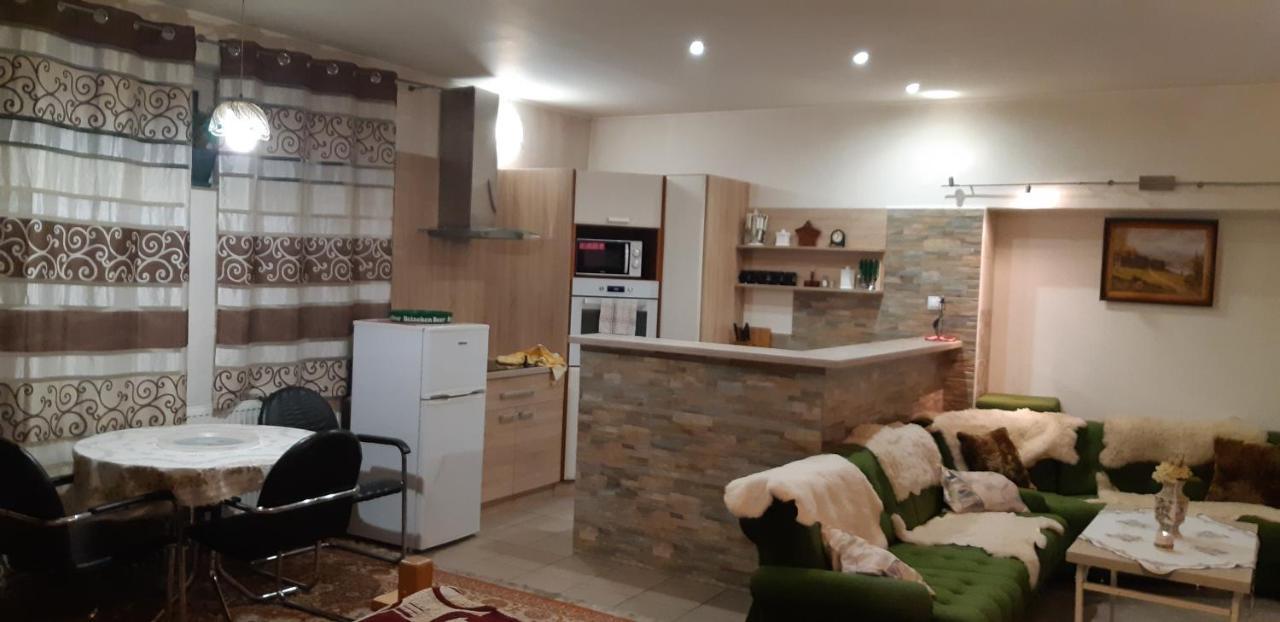 Apartman Yvet Sucany المظهر الخارجي الصورة