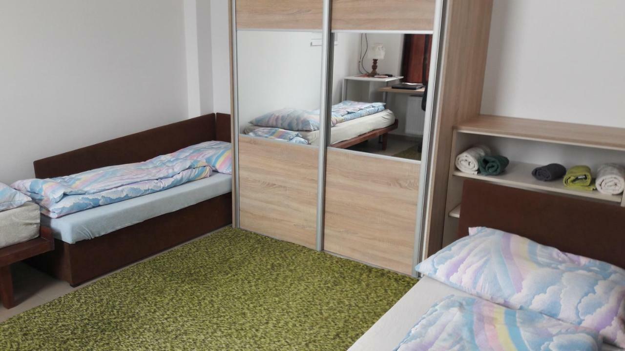 Apartman Yvet Sucany المظهر الخارجي الصورة